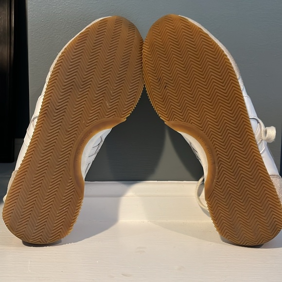 Tory Burch Hank Sneaker in Snow White Beige - Picture 7 of 9